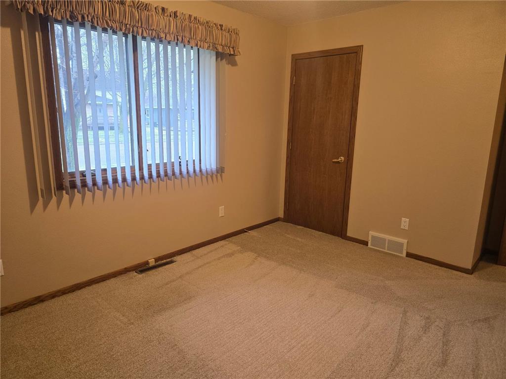 614 11th Street N Mountain Lake MN 56159 7047589 image17