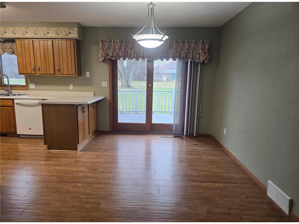 614 11th Street N Mountain Lake MN 56159 7047589 image6