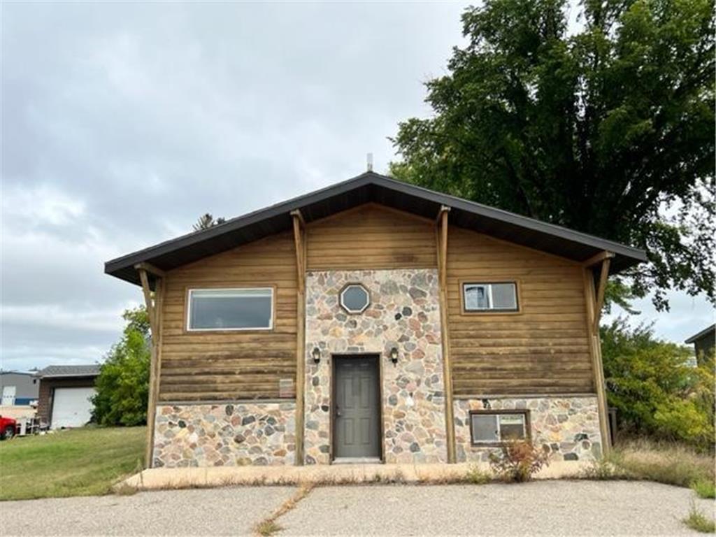 614 Ash Avenue NE Wadena MN 56482 6799858 image1