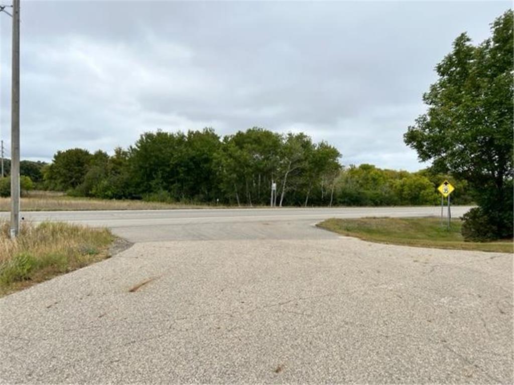 614 Ash Avenue NE Wadena MN 56482 6799858 image5