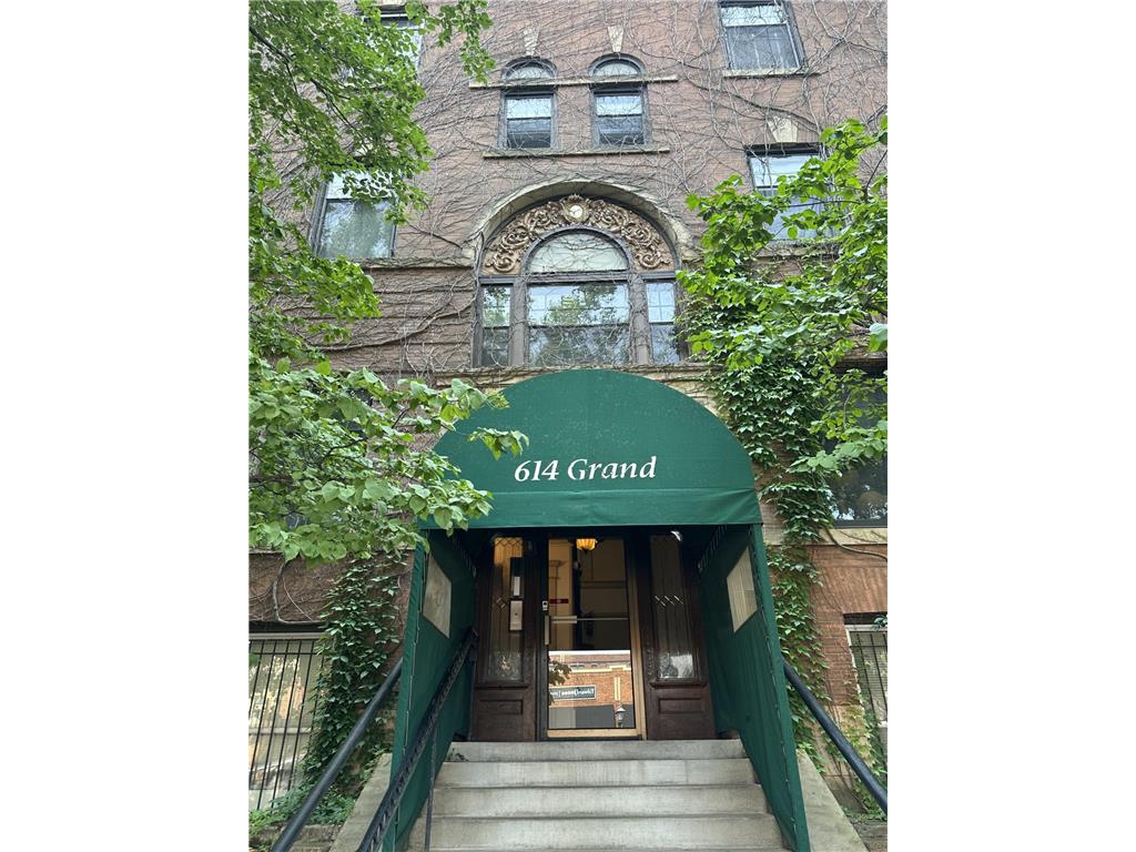 614 Grand Avenue #C Saint Paul MN 55102 6769398 image1