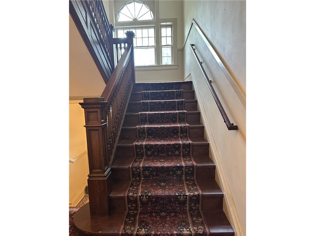 614 Grand Avenue #C Saint Paul MN 55102 6769398 image3