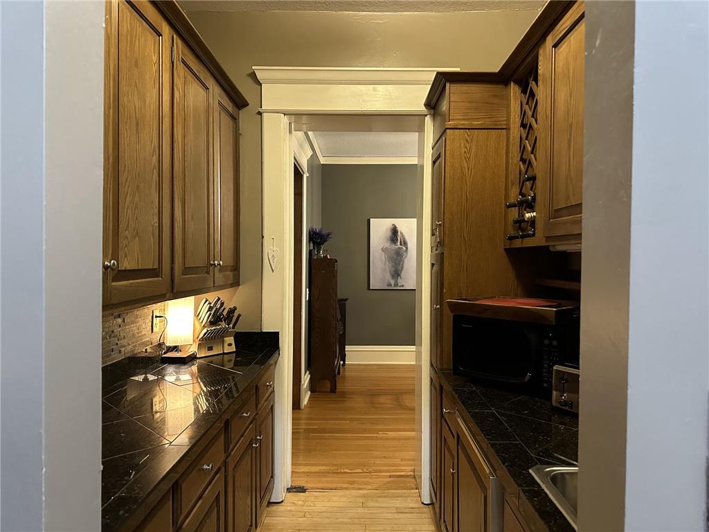 614 Grand Avenue #C Saint Paul MN 55102 7017736 image9