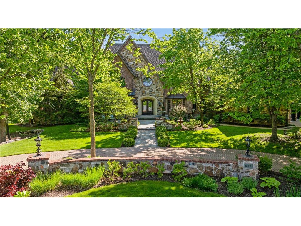 614 Hidden Creek Trail Mendota Heights MN 55118 7037972 image1