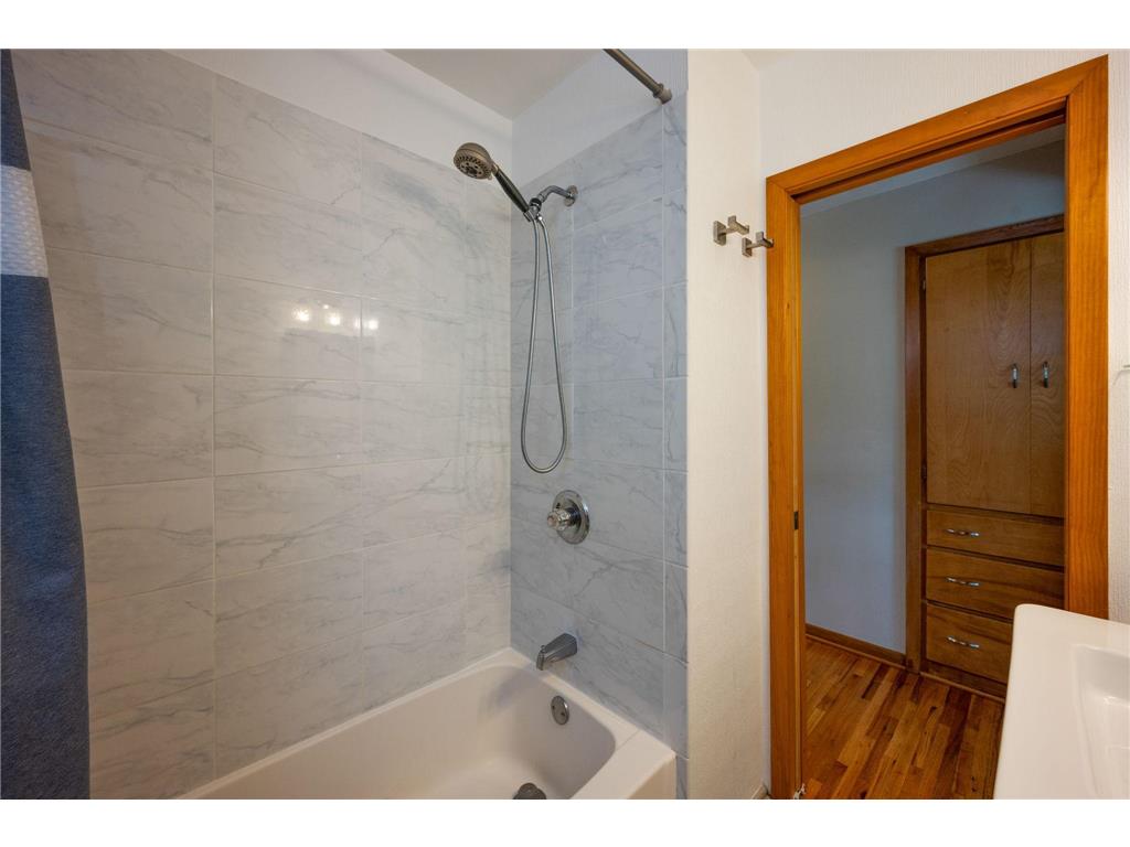 614 Highland Avenue Fairmont MN 56031 7082834 image20