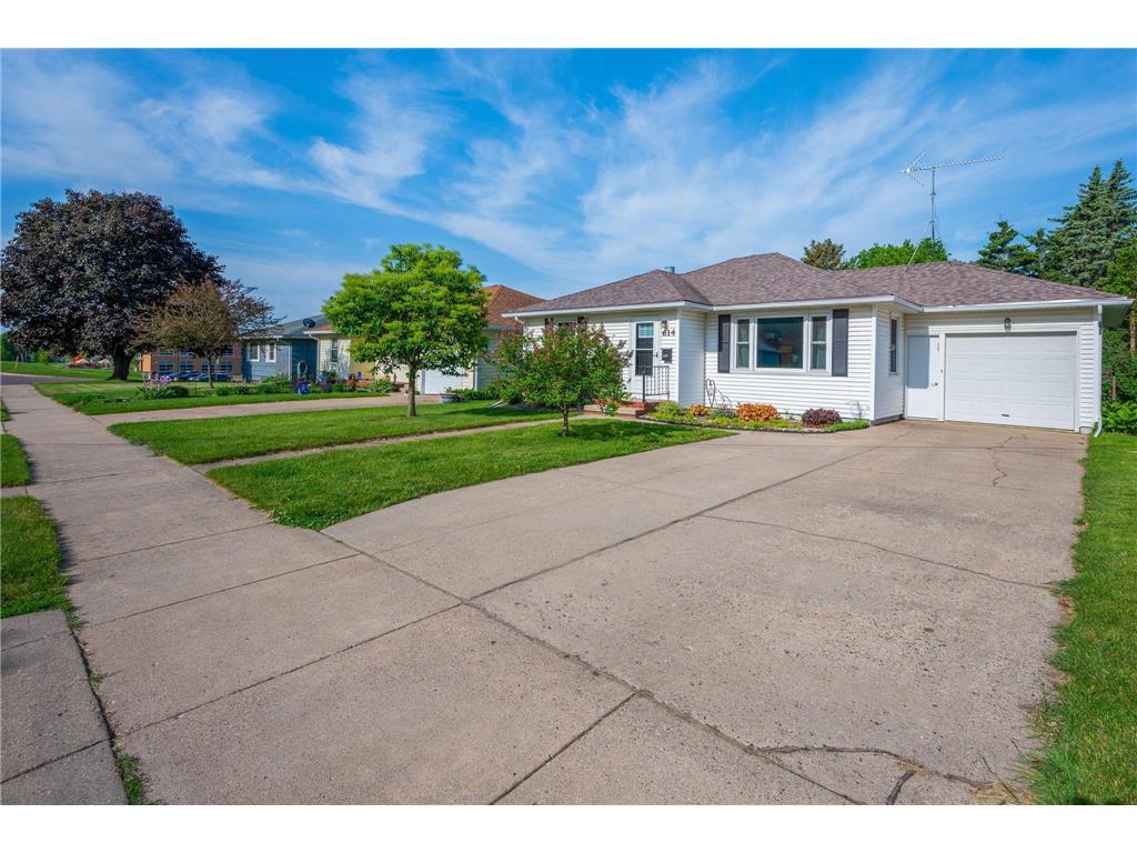 614 Highland Avenue Fairmont MN 56031 7082834 image3