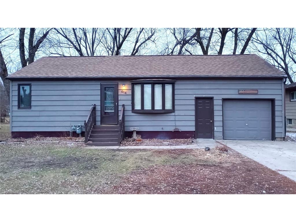 614 James Boulevard Worthington MN 56187 6471372 image1