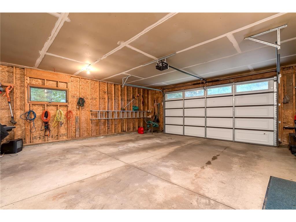 614 W Allyn Street Janesville MN 56048 7045118 image13