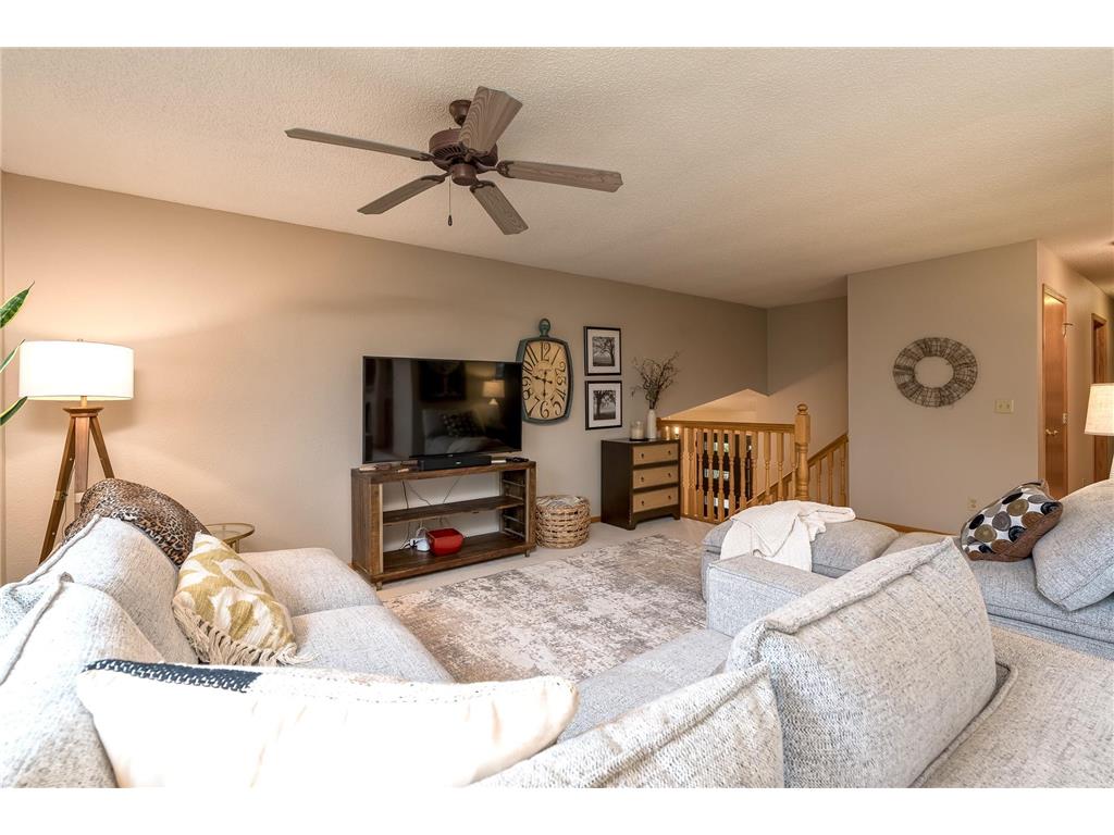 614 W Allyn Street Janesville MN 56048 7045118 image17