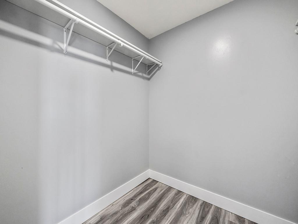 6140 Golden Valley Road Golden Valley MN 55422 6679339 image18