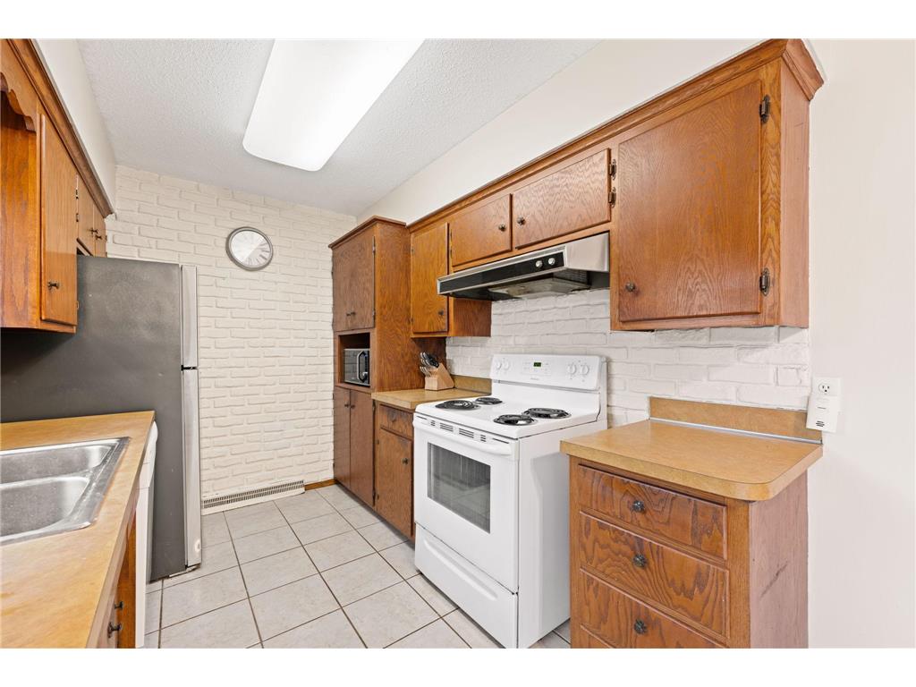 6140 Rainbow Drive NE Fridley MN 55432 7012766 image10