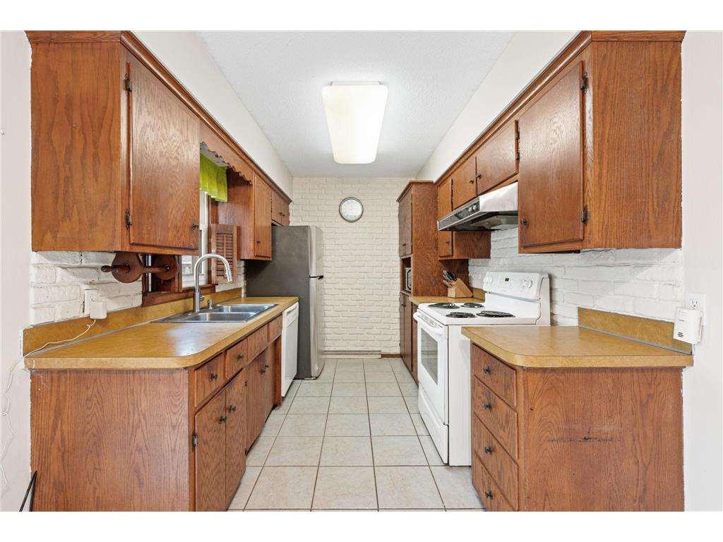 6140 Rainbow Drive NE Fridley MN 55432 7012766 image8