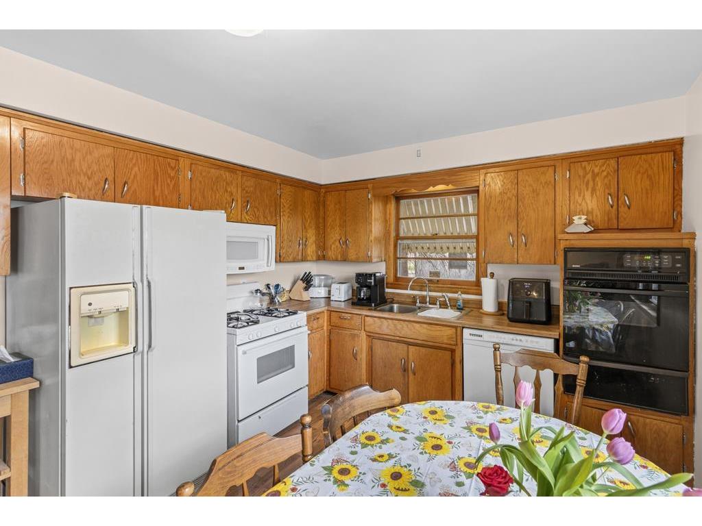 6148 Upper 51st Street N Oakdale MN 55128 6793295 image10