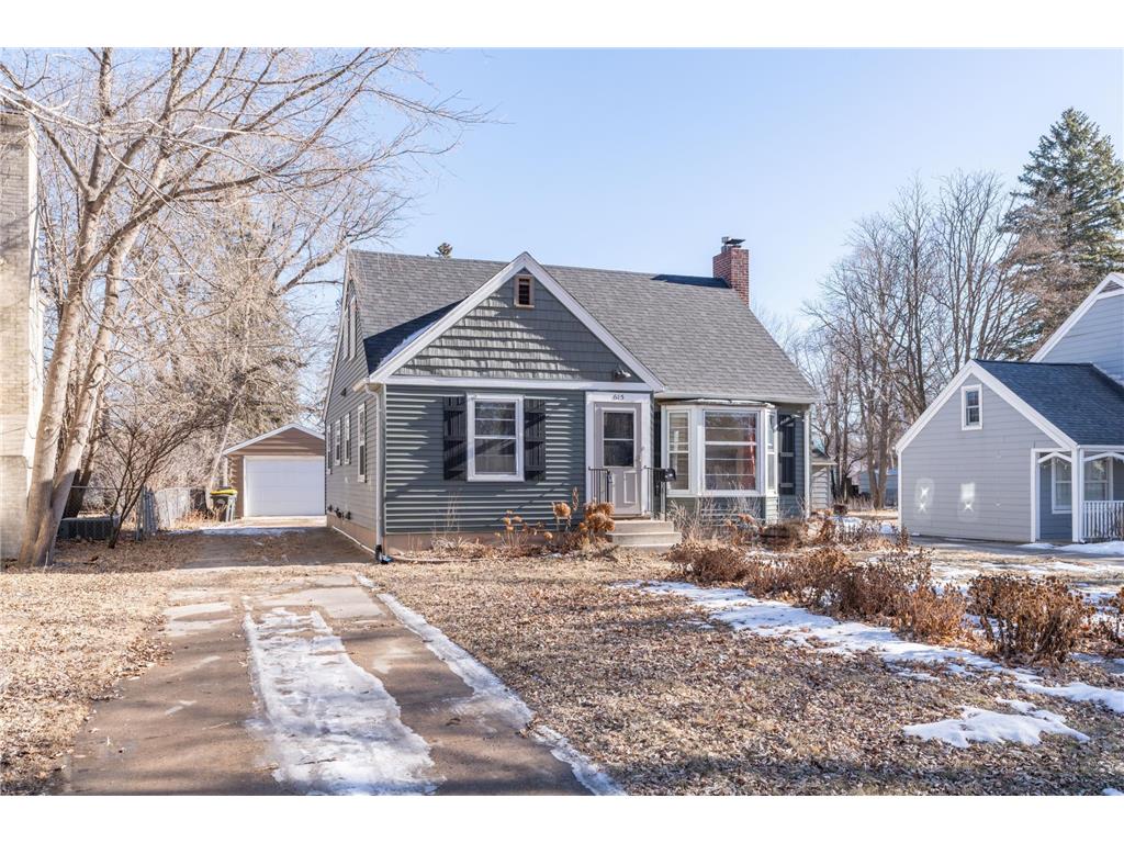 615 10th Street SW Willmar MN 56201 6671716 image1