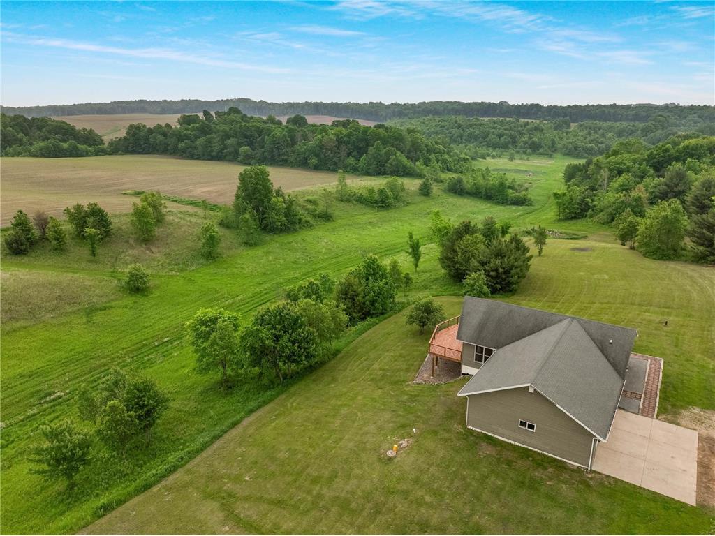 615 18th Street Prairie Lake Twp WI 54728 7026631 image10