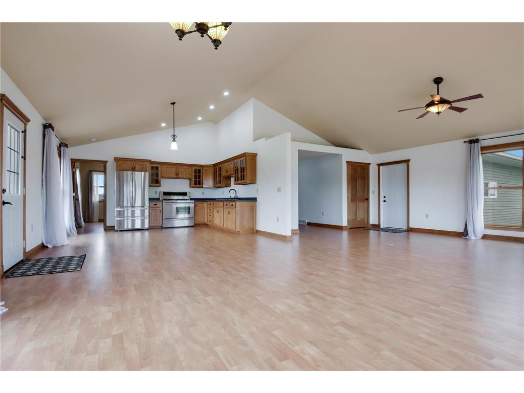 615 18th Street Prairie Lake Twp WI 54728 7026631 image16