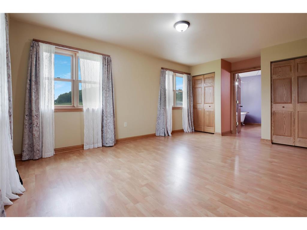 615 18th Street Prairie Lake Twp WI 54728 7026631 image21