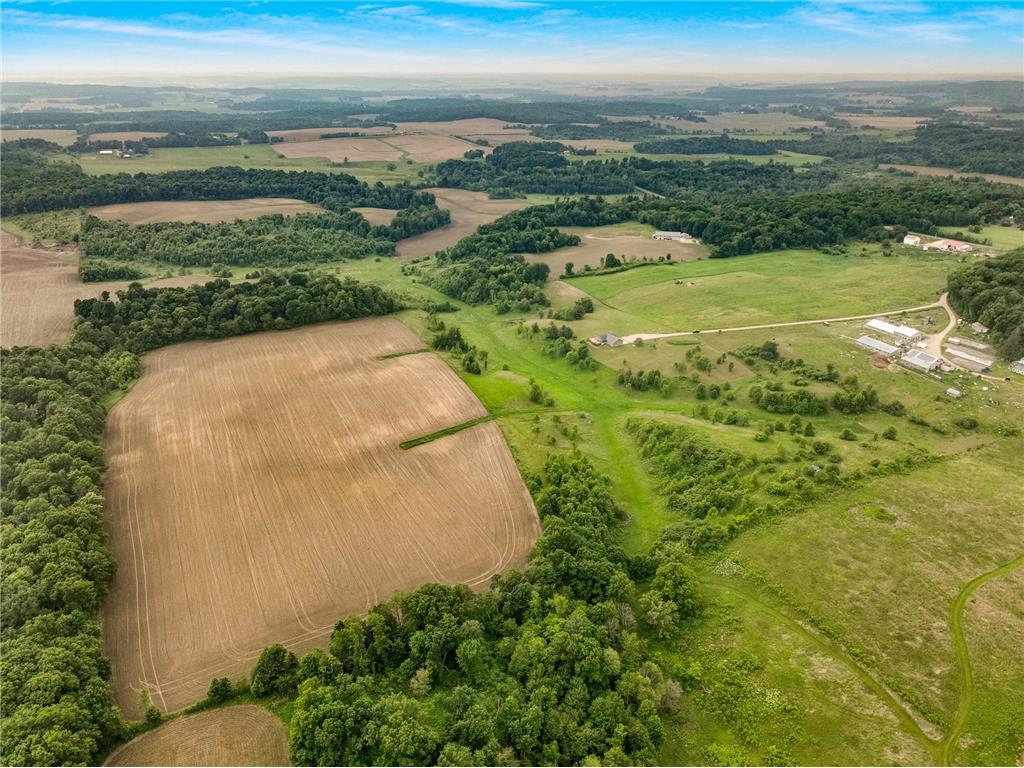 615 18th Street Prairie Lake Twp WI 54728 7026631 image38