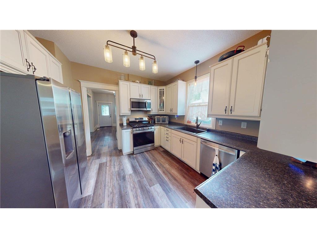 615 18th Street SW Willmar MN 56201 7086953 image1