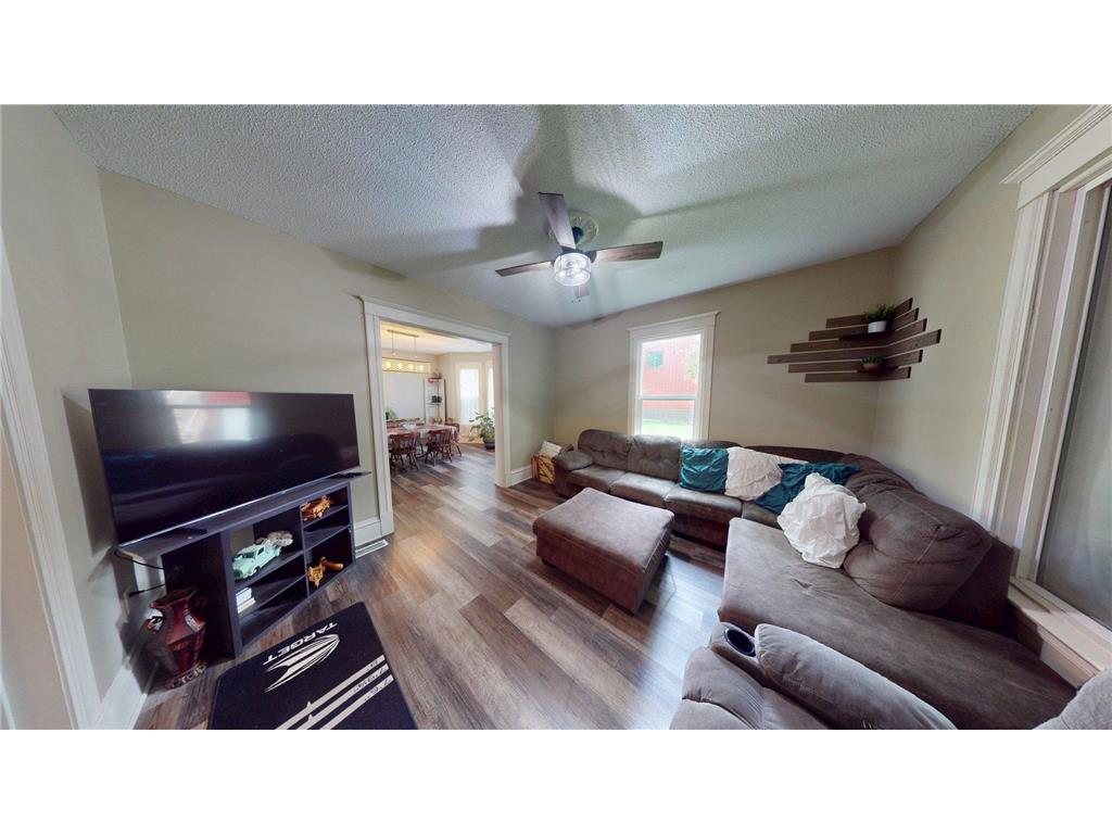 615 18th Street SW Willmar MN 56201 7086953 image12