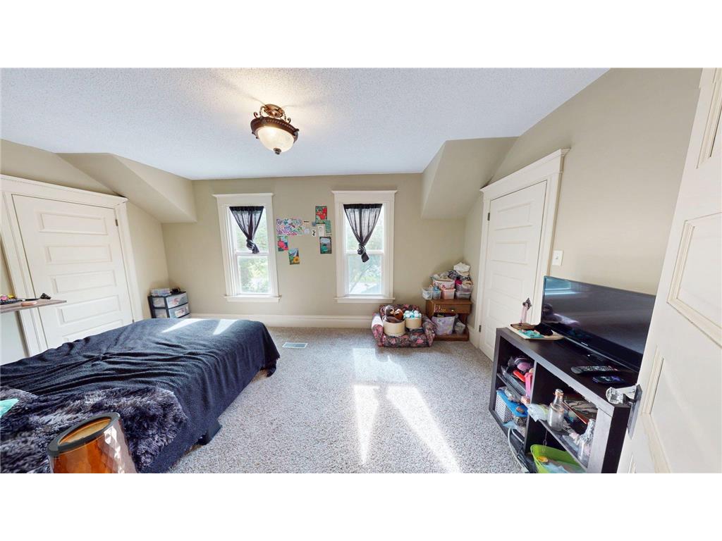 615 18th Street SW Willmar MN 56201 7086953 image23