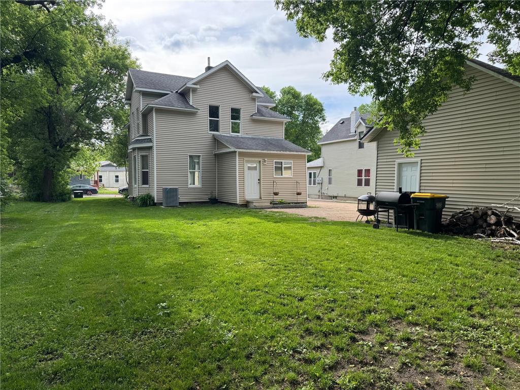 615 18th Street SW Willmar MN 56201 7086953 image3