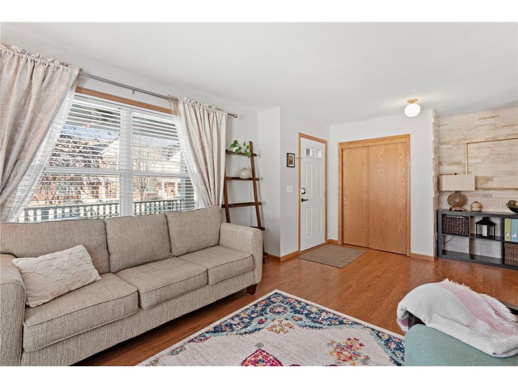 615 1st Avenue NW Osseo MN 55369 7002284 image7