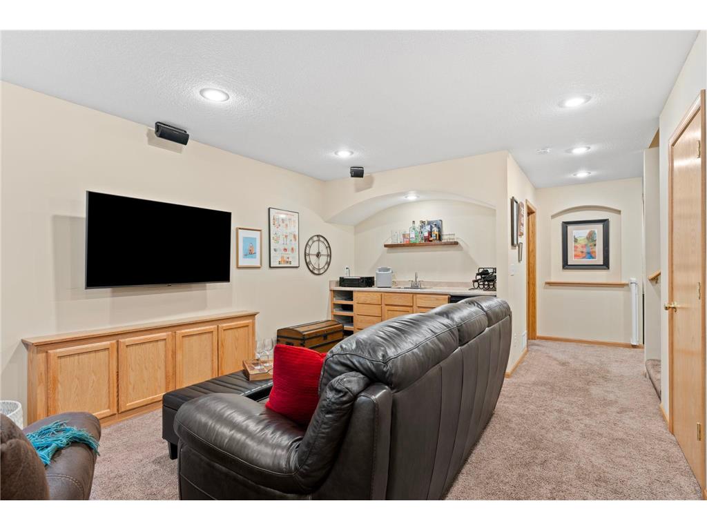 615 1st Avenue NW Osseo MN 55369 7058393 image22