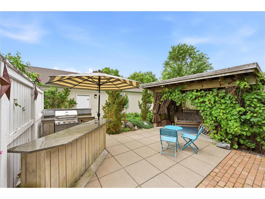 615 1st Avenue NW Osseo MN 55369 7105208 image4
