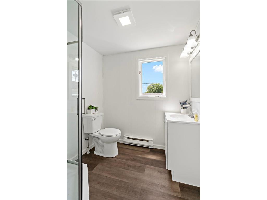 615 1st Street Kenyon MN 55946 7072628 image12