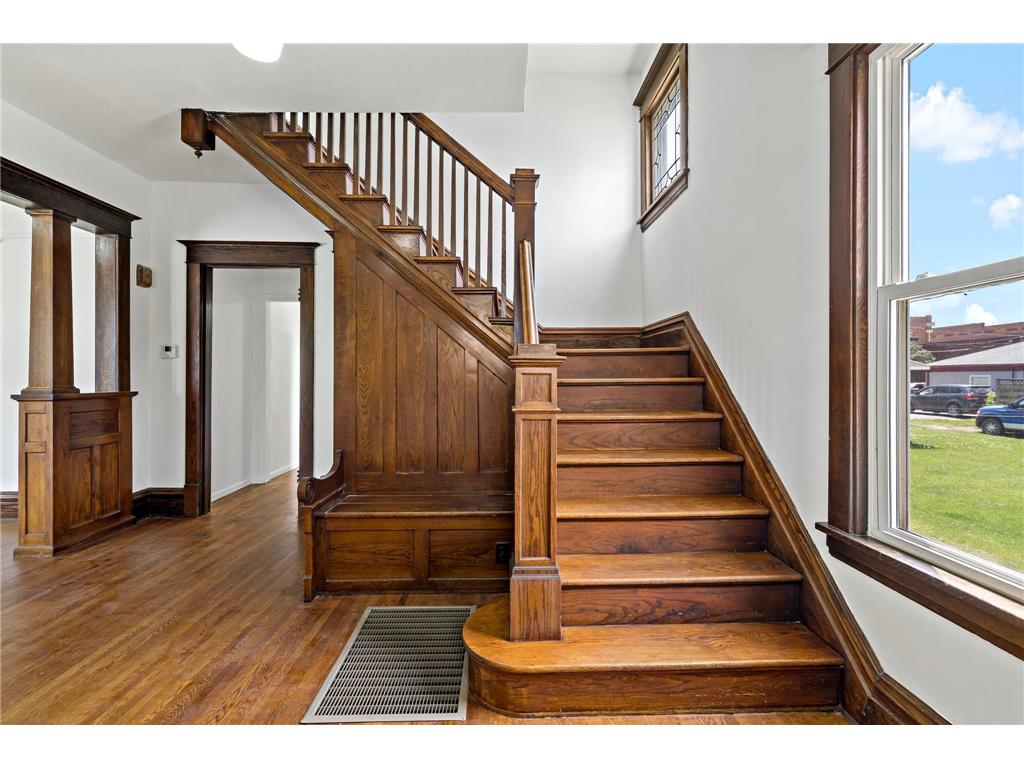 615 1st Street Kenyon MN 55946 7072628 image4