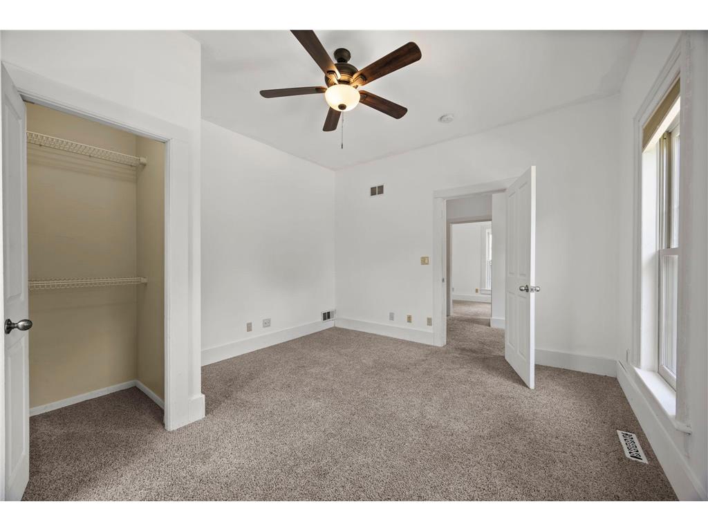 615 1st Street NW Faribault MN 55021 7084449 image18