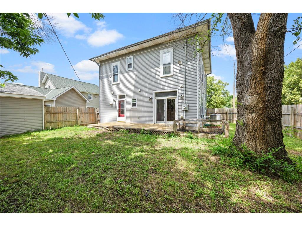 615 1st Street NW Faribault MN 55021 7084449 image21