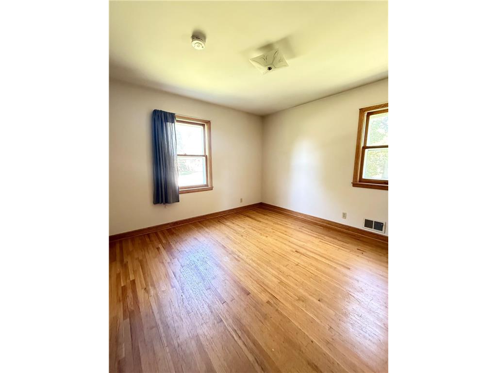 615 2nd Avenue NW New Brighton MN 55112 7107196 image4