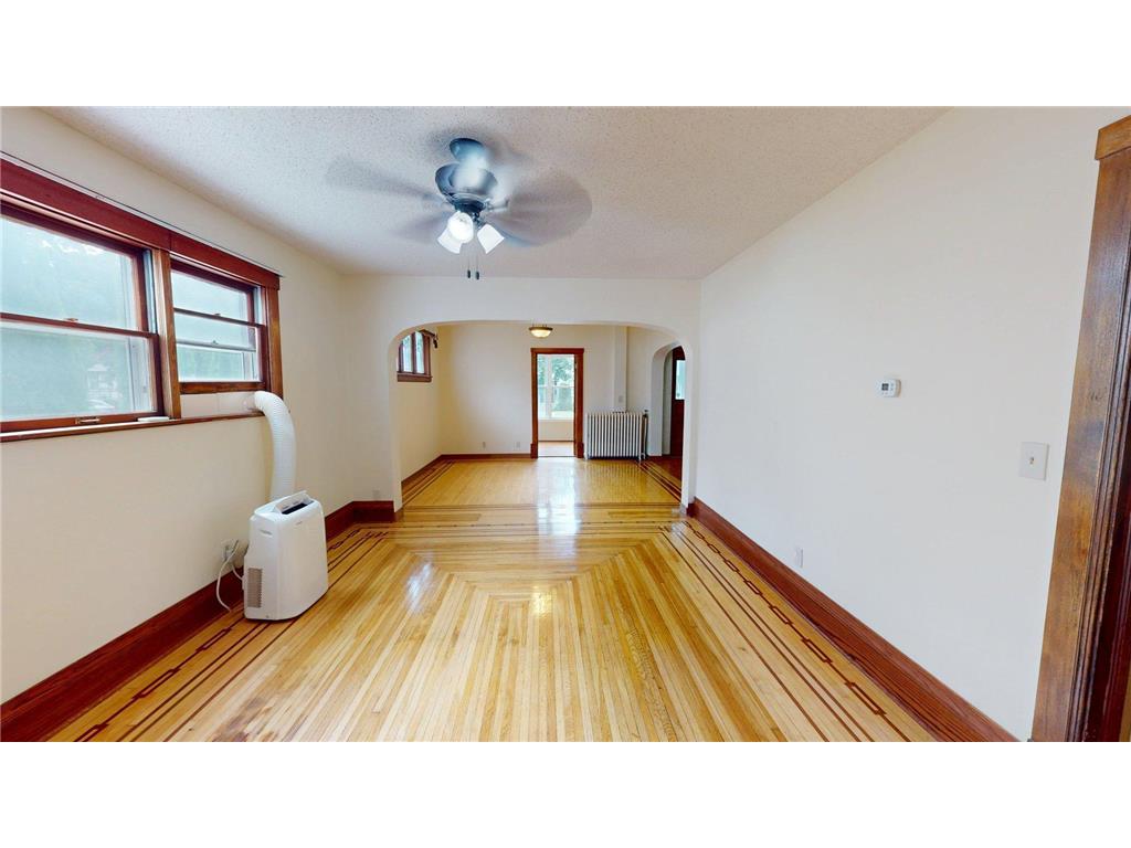 615 3rd Street SE Willmar MN 56201 6768383 image9