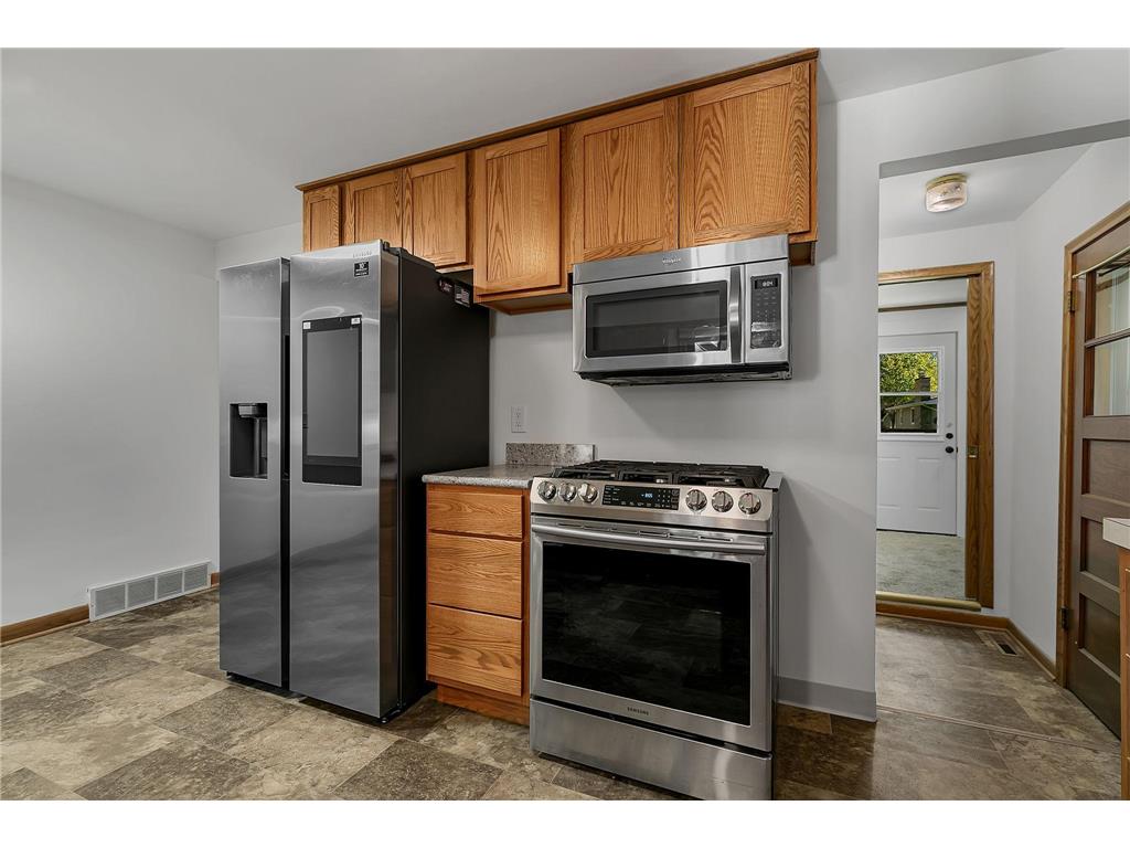 615 5th Avenue SW Hutchinson MN 55350 7061698 image11
