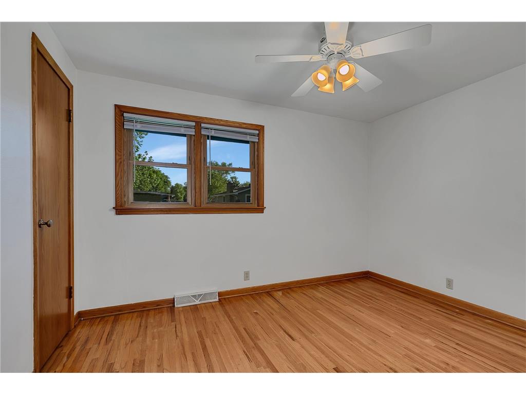 615 5th Avenue SW Hutchinson MN 55350 7061698 image16