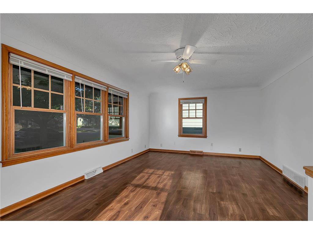 615 5th Avenue SW Hutchinson MN 55350 7061698 image8