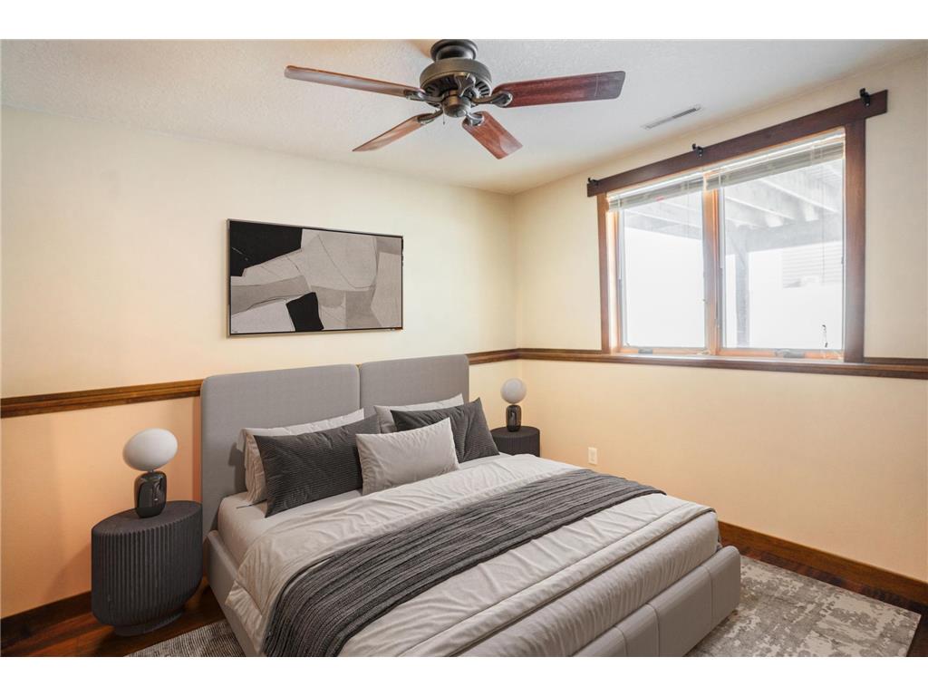 615 5th St NE Plainview MN 55964 6824838 image8