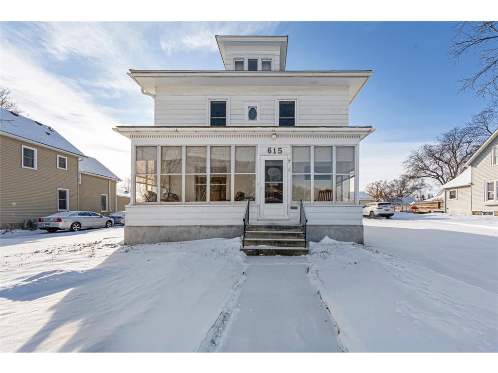 615 5th Street NW Faribault MN 55021 7003303 image1