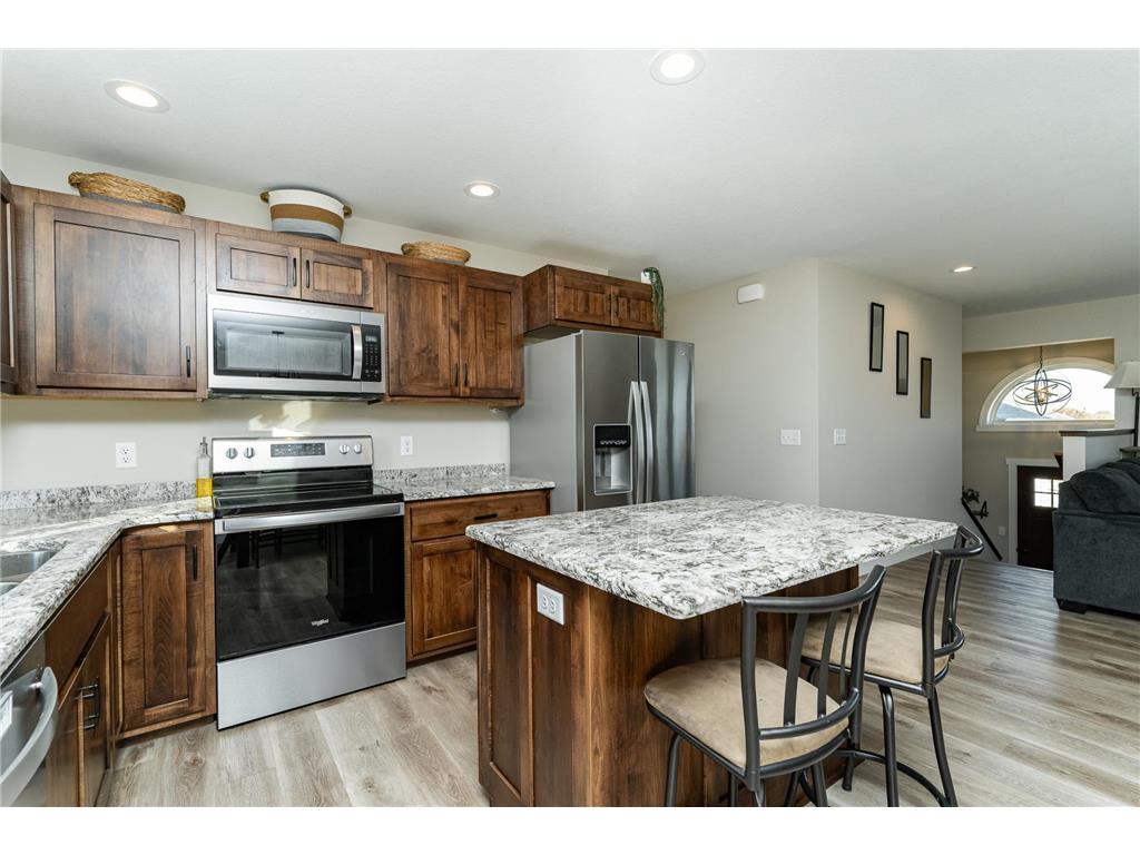 615 7th Avenue NE Plainview MN 55964 6792989 image12