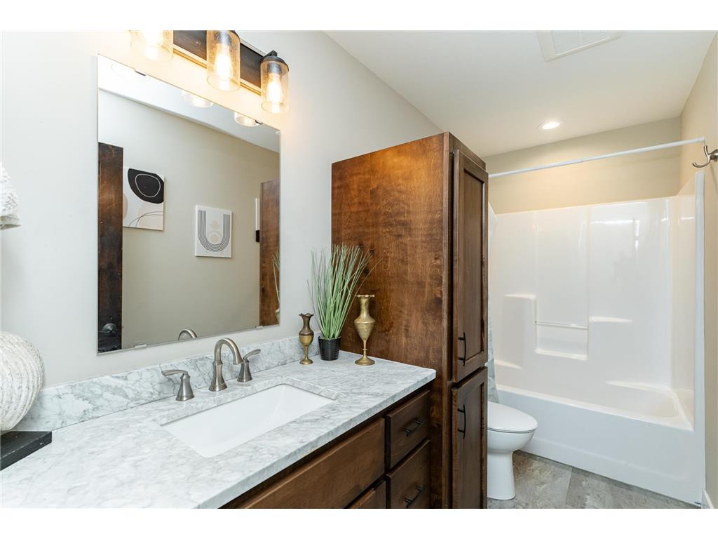 615 7th Avenue NE Plainview MN 55964 6792989 image13