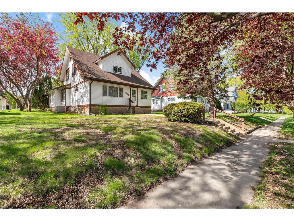 615 7th Street Kenyon MN 55946 7033312 image1