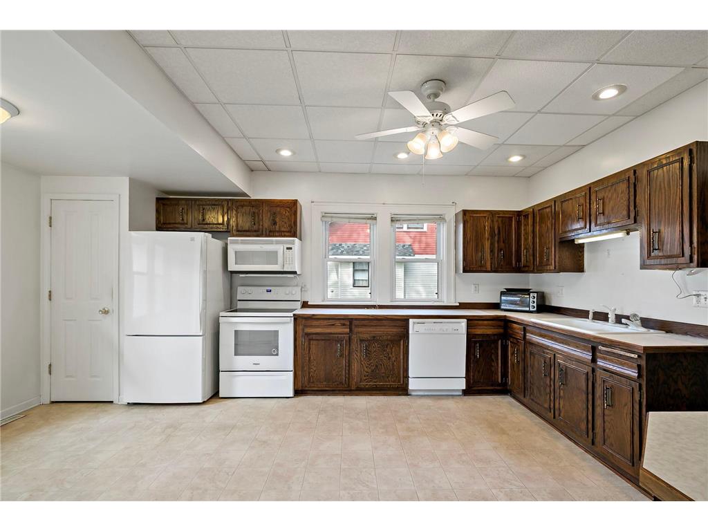 615 7th Street Kenyon MN 55946 7033312 image10