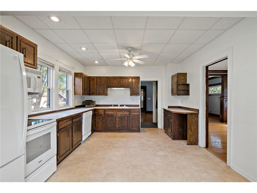 615 7th Street Kenyon MN 55946 7033312 image11