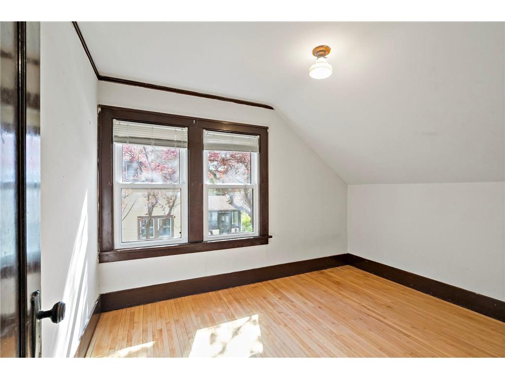 615 7th Street Kenyon MN 55946 7033312 image26