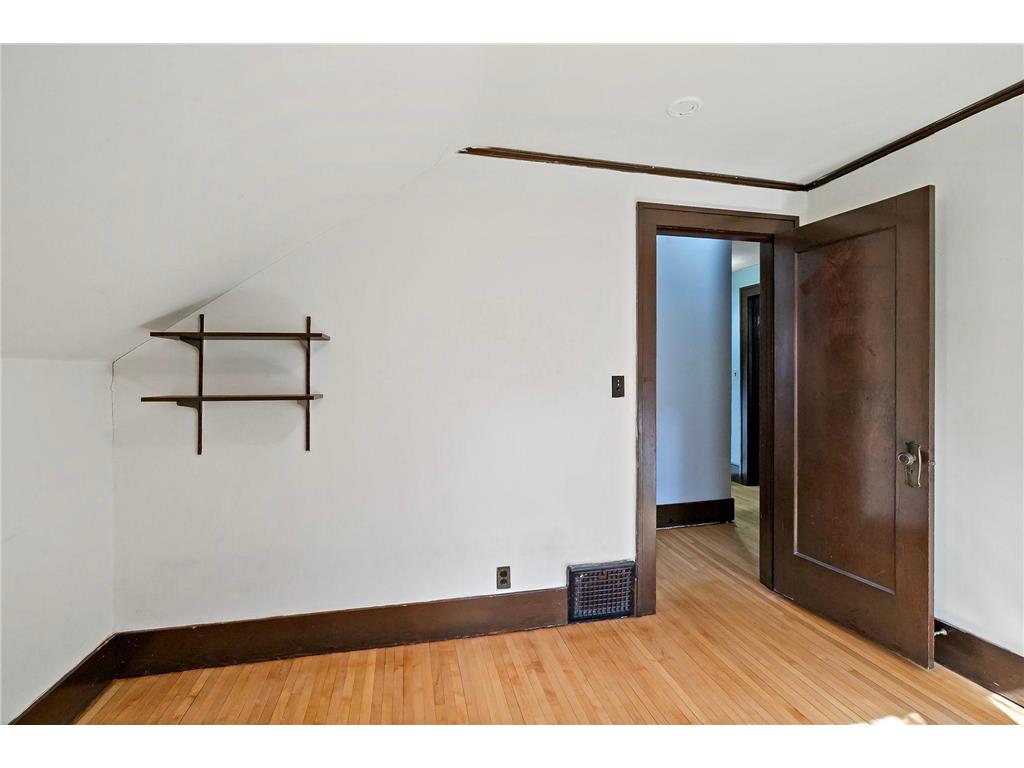 615 7th Street Kenyon MN 55946 7033312 image27