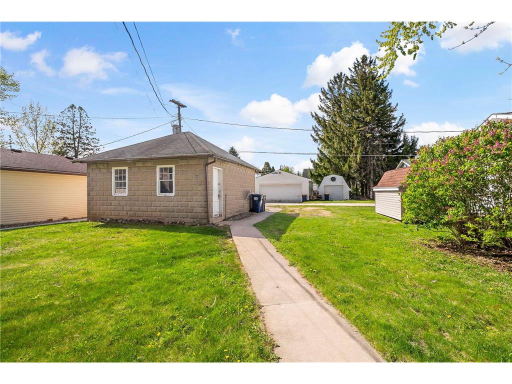 615 7th Street Kenyon MN 55946 7033312 image36