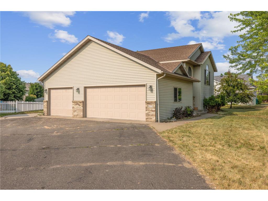 615 7th Street S Sartell MN 56377 6350429 image1