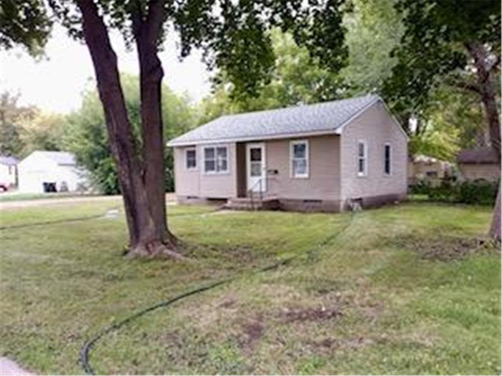 615 8th Avenue S Saint James MN 56081 6453998 image1